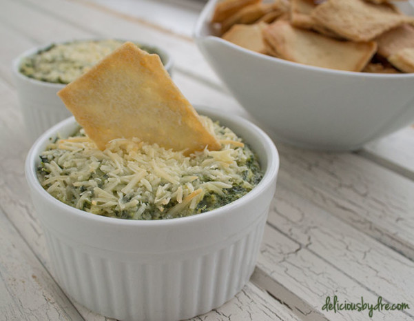 protein-packed healthy spinach & artichoke dip
