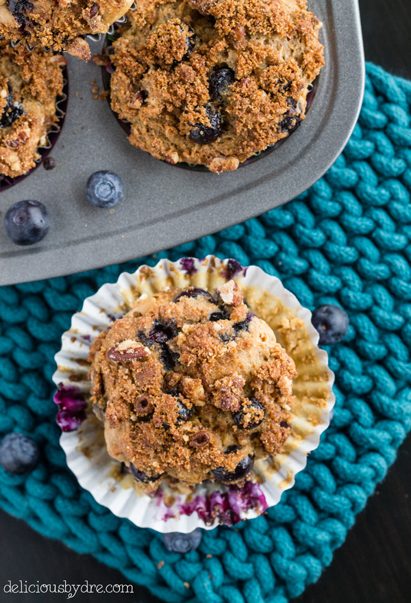 skinny blueberry cheesecake muffins {gluten free!}