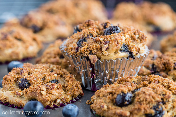 skinny blueberry cheesecake muffins {gluten-free!}