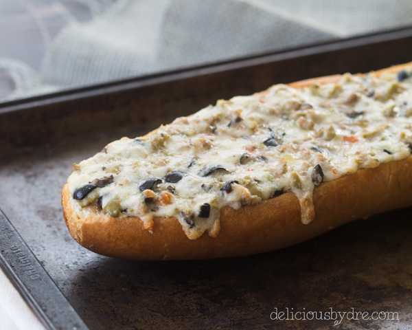 week 9: cheesy olive bread pizza