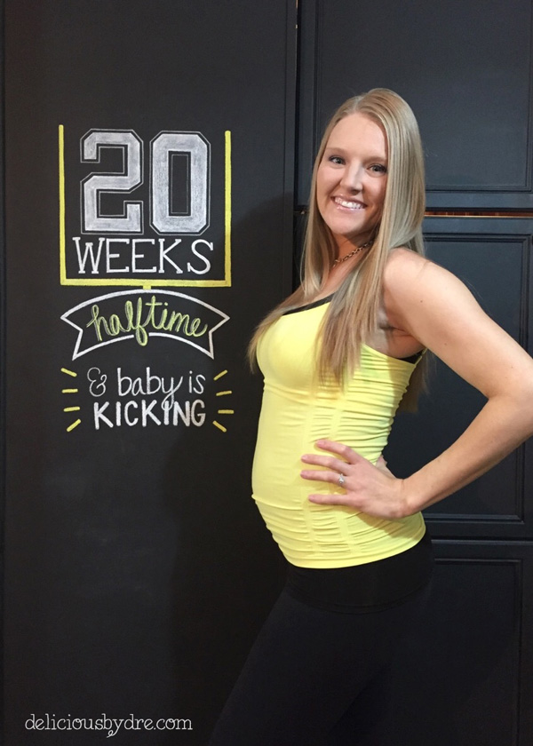 20 weeks pregnancy chalkboard tracker: banana