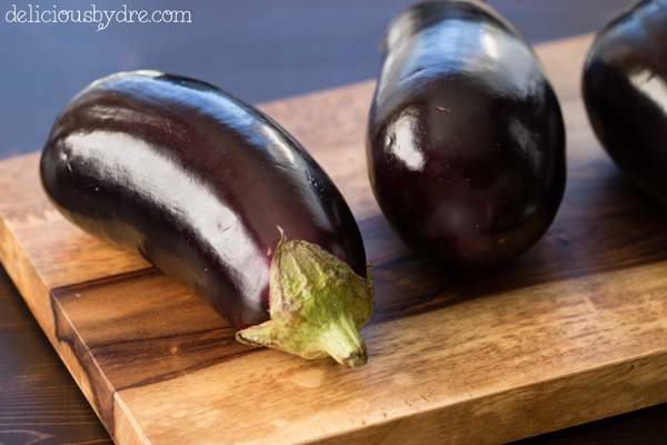 healthy mini eggplant pizzas