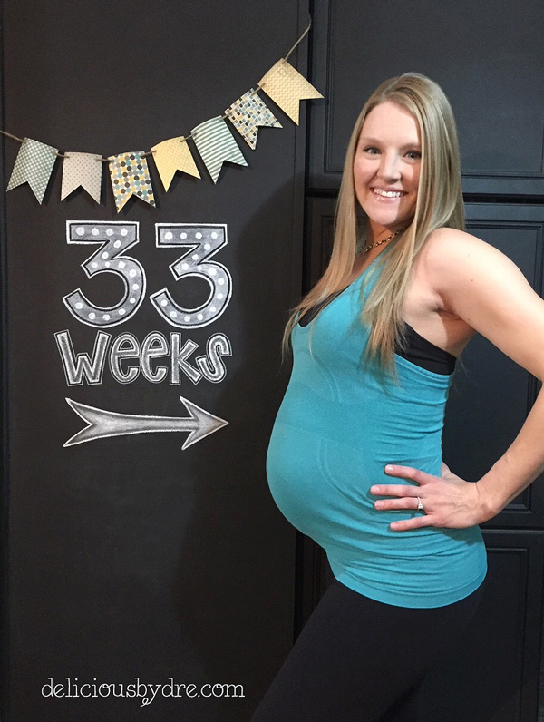 week 33 pregnancy chalkboard tracker